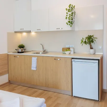 Flora Sarafovo 아파트 *