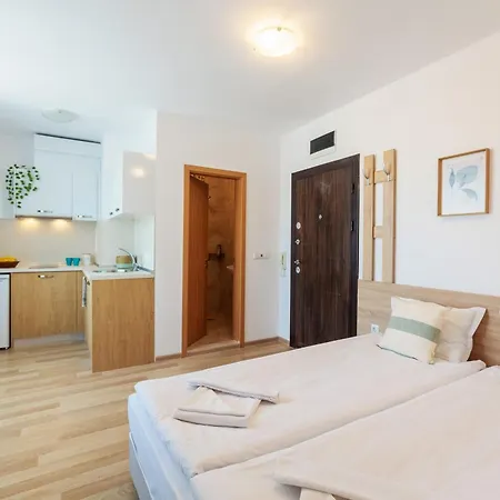 Apartament Flora Sarafovo