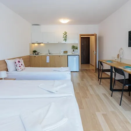 Flora Sarafovo Apartment Burgas City
