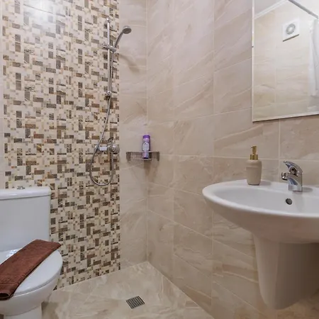 Apartament Flora Sarafovo *